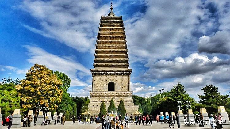 被人遗忘的辽宁朝阳市，原是“东方佛都”，人文和自然风光都不错