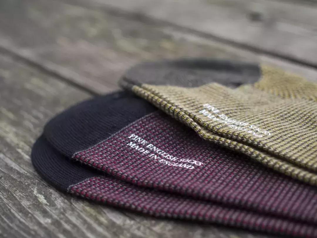 挑选袜子不勒脚,慎选袜子