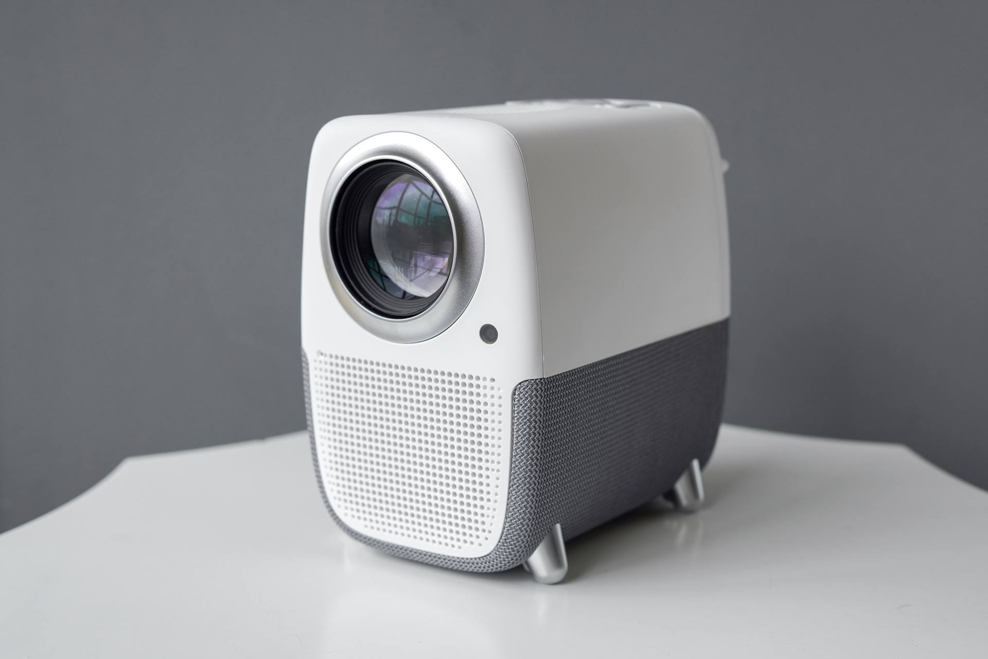 2023性价比最高的投影仪,好用的性价比投影仪