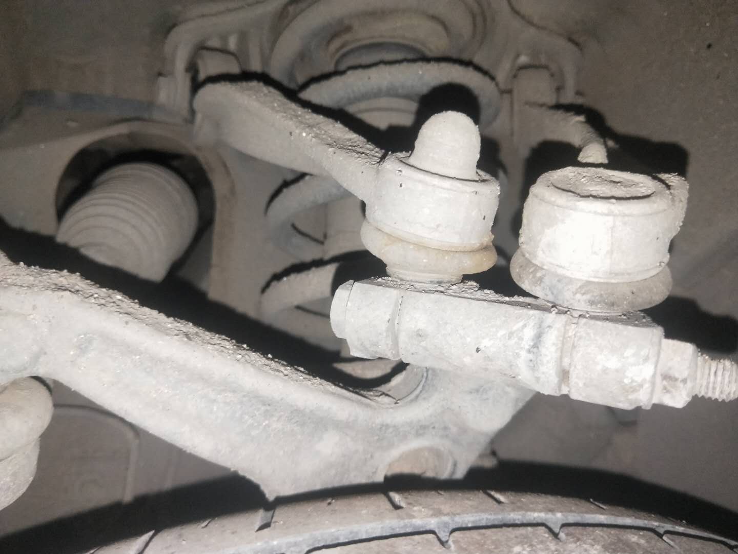 奥迪6缸2.8发动机通病,奥迪2.8v6发动机抖动缺缸