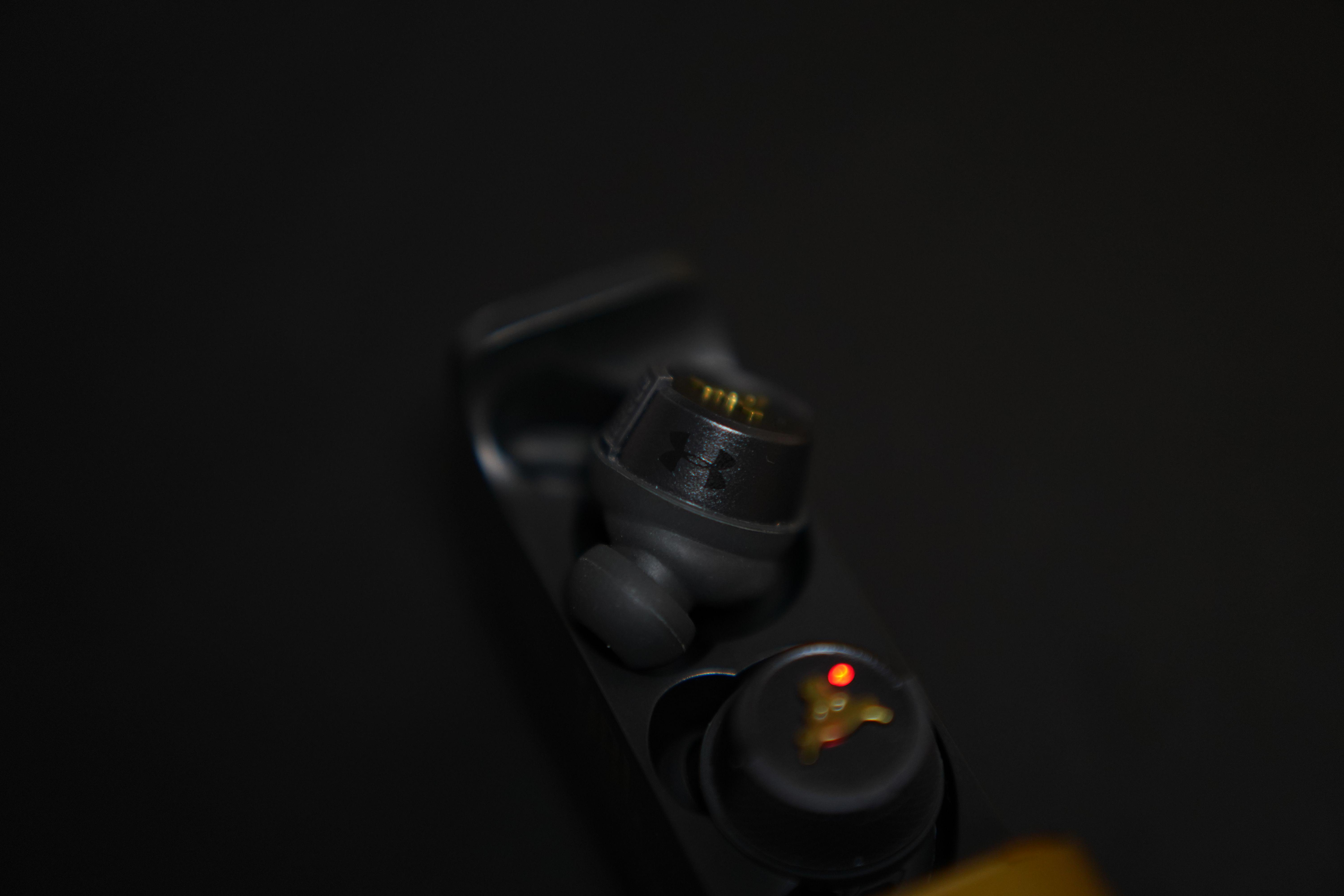 jbl小金盒一代测评,jbl小金盒耳机测评