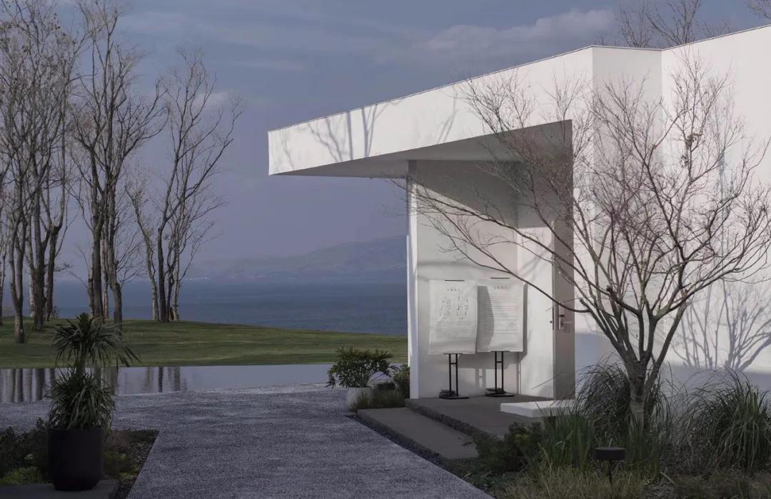 湖畔边的静寂之美——龙湖·抚仙湖星空小镇山顶度假美学馆