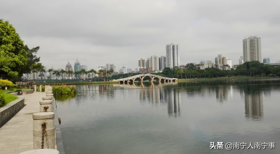 南宁当地最低薪资,南宁一年5万工资怎么样