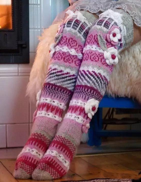 自己织的毛线袜,在家穿的毛线袜怎么织