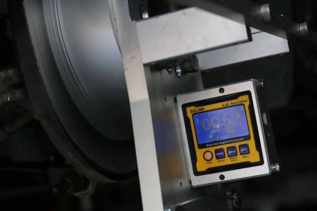 怪兽修理车,怪兽车维修视频