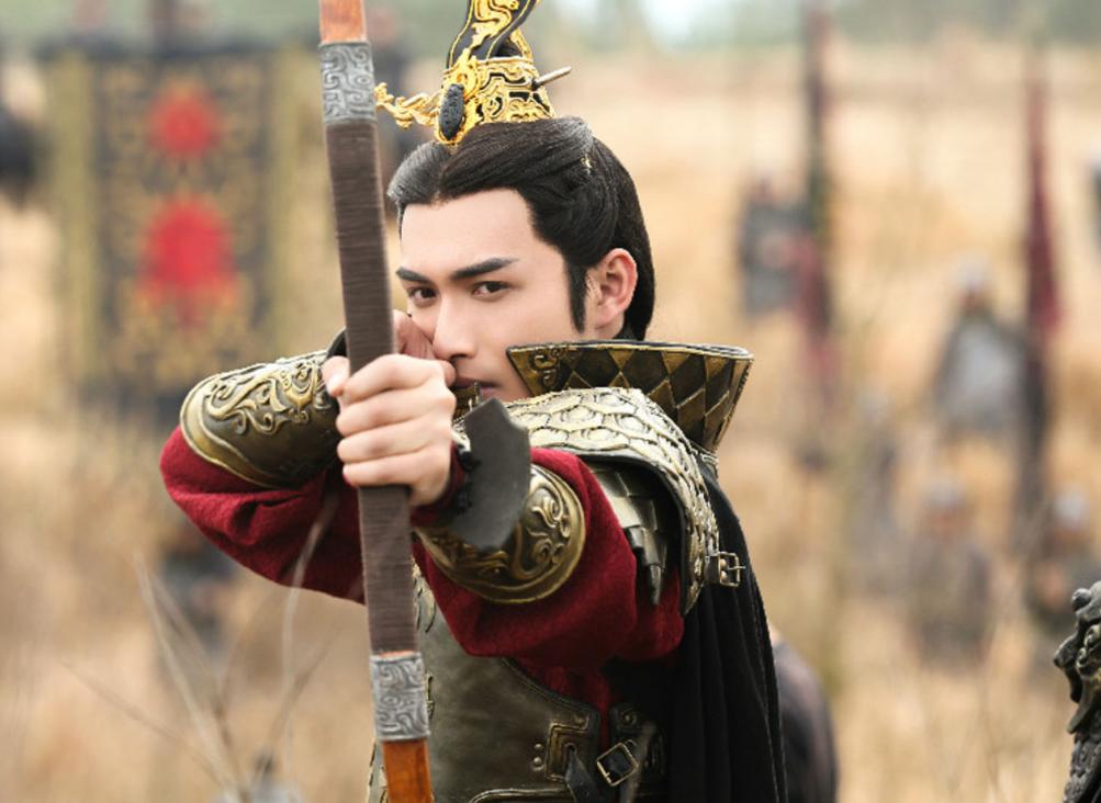 浅谈贯穿秦朝始终的政治路线之争,秦朝崩塌的导火索之一