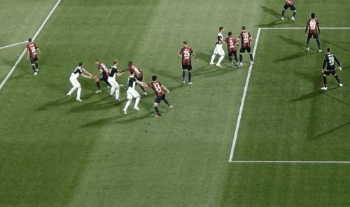 2-0大爆发!35分钟C罗彻底傻了眼!梅罗边缘人惊现“世界波”破门