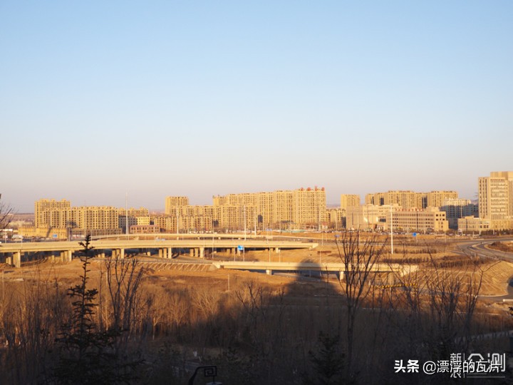 三星galaxya8s,三星galaxya8s评测