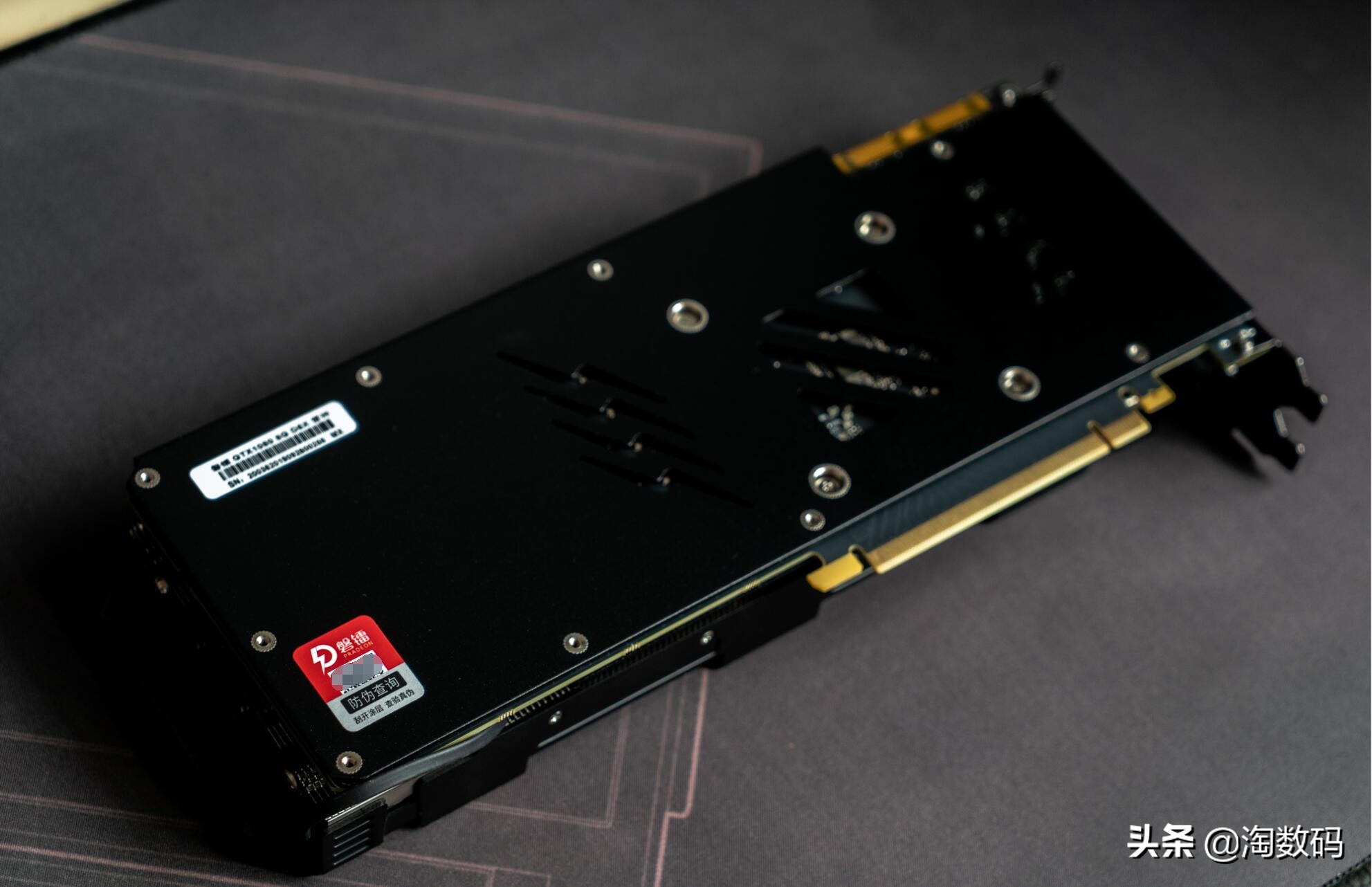 gtx1660ti跟gtx1080ti,七彩虹gtx1660ti1799