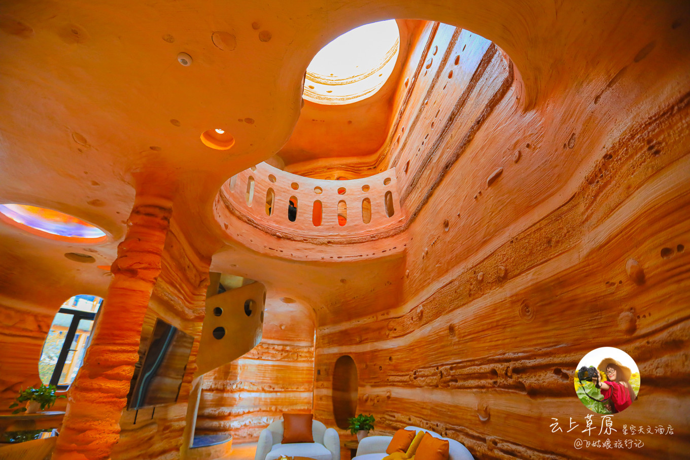 安吉云上草原滑雪场里的酒店,安吉云上草原滑雪场高级雪道索道