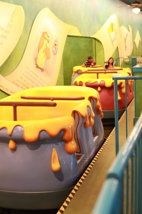 上海迪士尼酒店两天一夜攻略,上海迪士尼旅游攻略小礼品