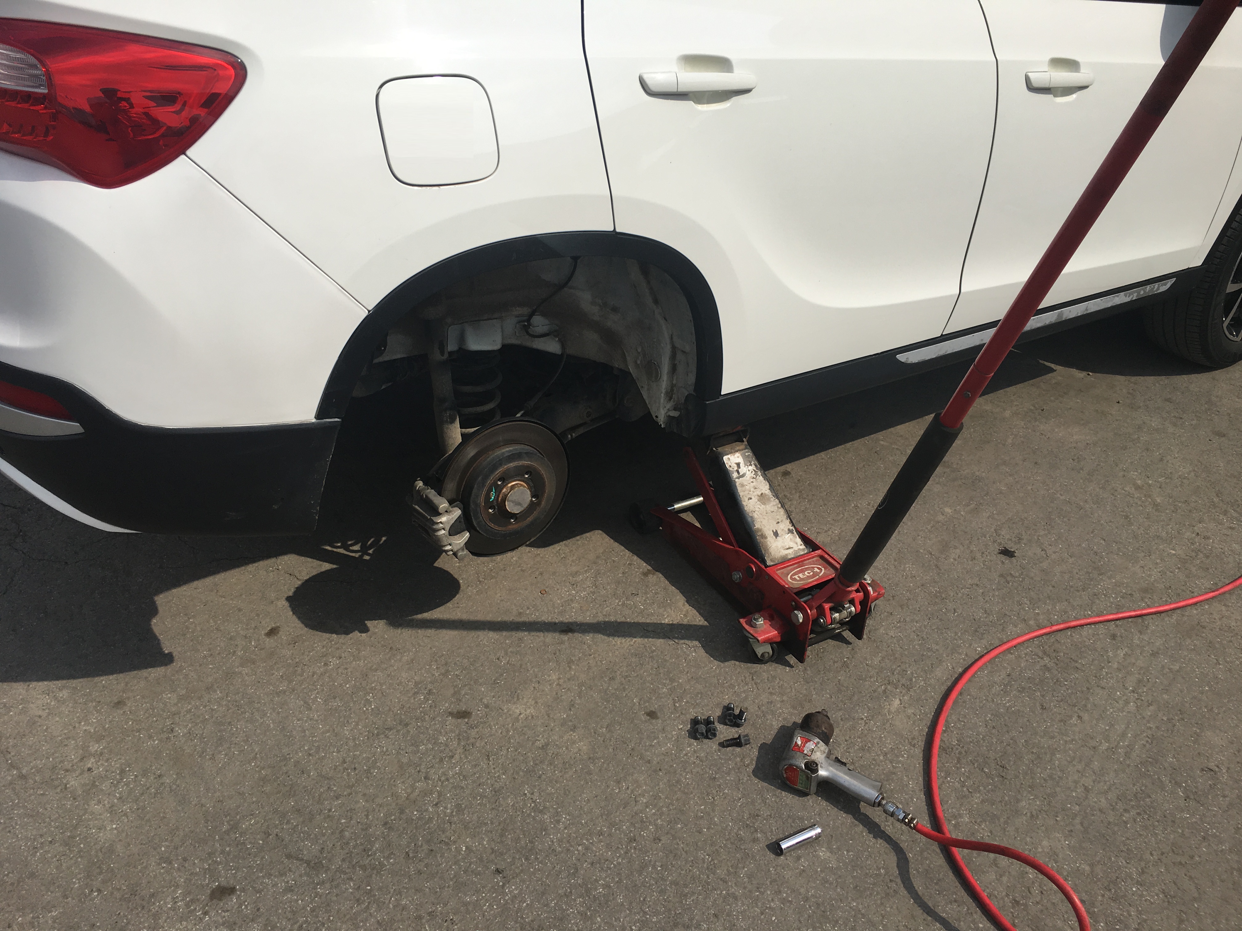 为什么老司机总觉得4s店套路深，新手反而无所谓？