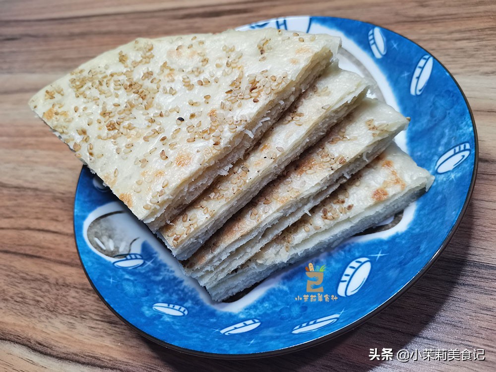 烙饼时用热水烫面粘手怎么办,烙饼里面抹油