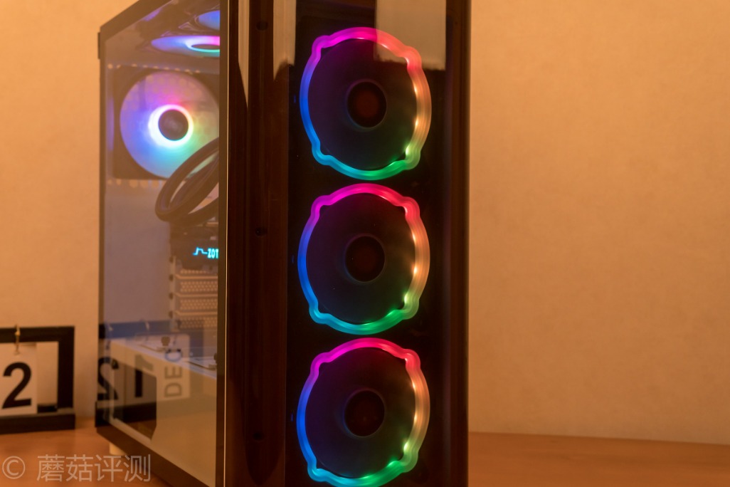 打造一款外观漂亮的机箱,从更换风扇开始——Tt玲珑RGB机箱风扇