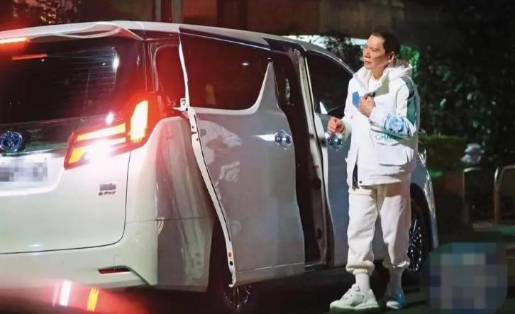 郭碧婷最新素颜照变化太大,郭碧婷产后亮相图片