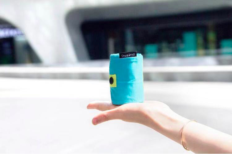 背上环保包，过一天「无塑料袋日」