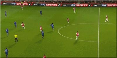 十大最强中场德布劳内,德布劳内登贝莱冲突