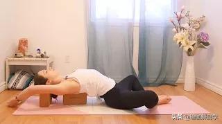 练瑜伽手臂撑不起来怎么办,练瑜伽的手臂酸痛怎么办