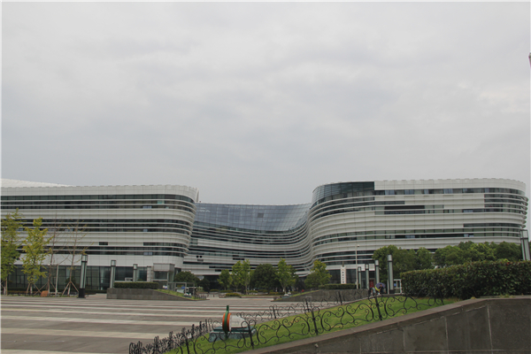 喜讯：汇亚磁砖『品质坚守诚信服务』获质检协会颁奖认可！