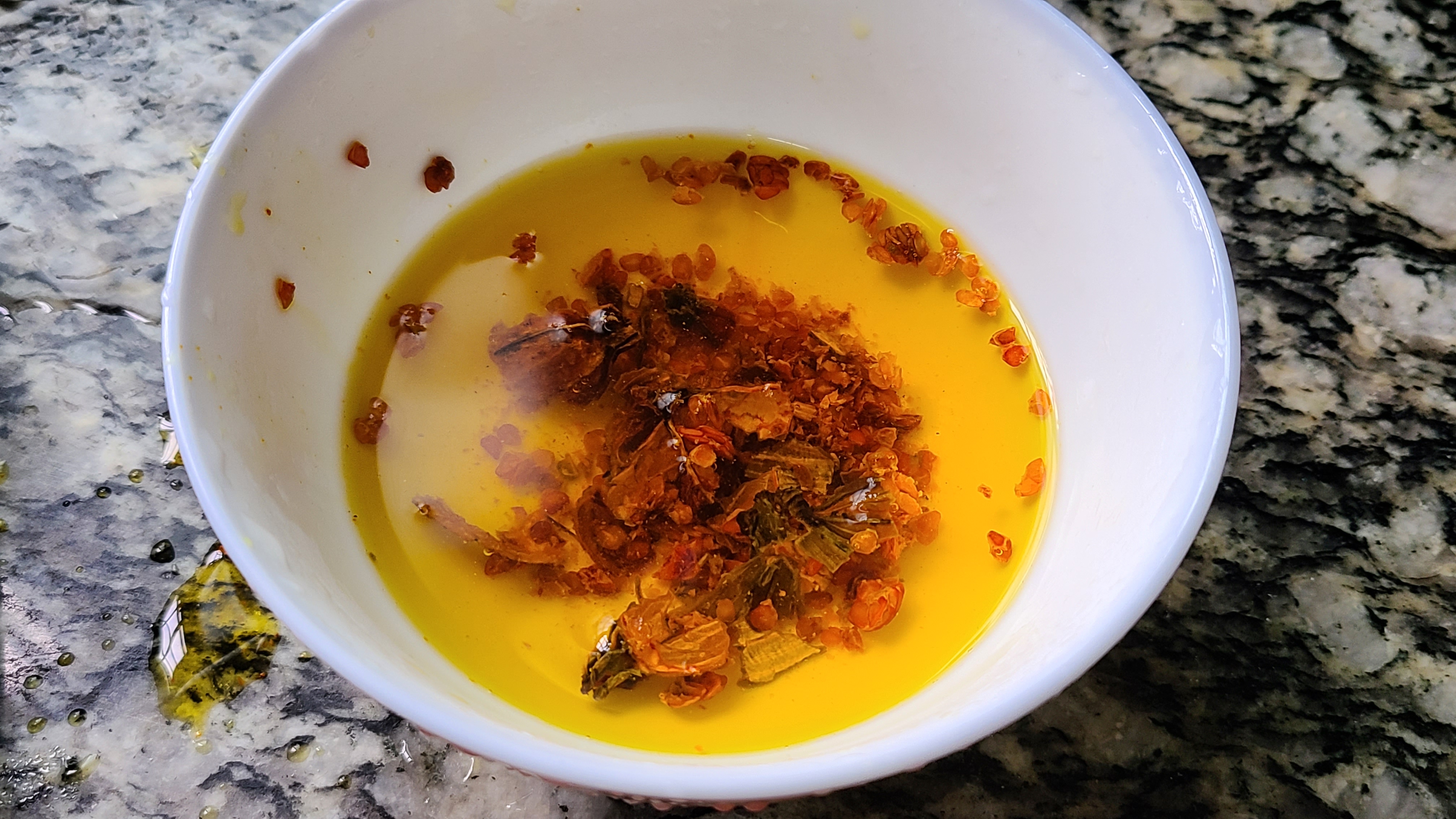 正宗咸香盐焗鸡翅,盐焗鸡翅咸香美味