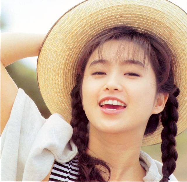 酒井法子的经历,酒井法子是怎么被中国人认识的