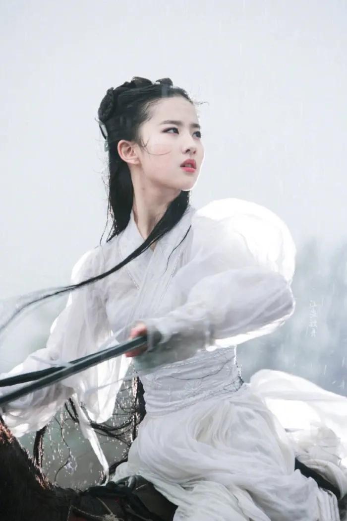 男主呆萌女主御姐的古言,女主御姐型的言情小说