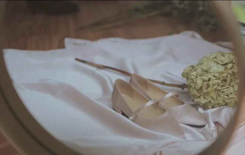 春夏必备三款鞋子品牌大全,秋季潮鞋高颜值推荐