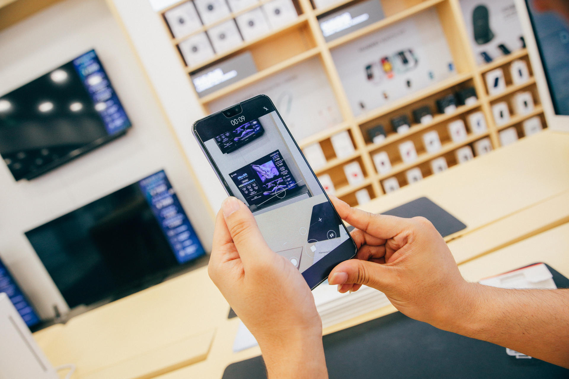 华为手机扩容用哪个品牌的nm卡,华为p20支持nm内存扩容吗