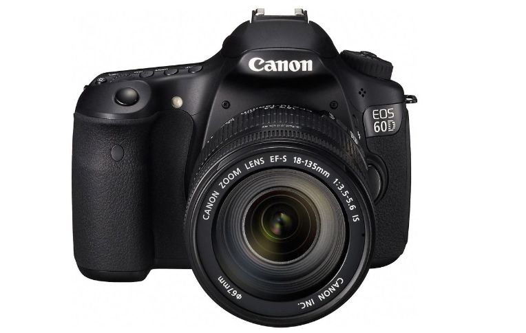 最强索尼半画幅微单,索尼微单a600018-200和24-240