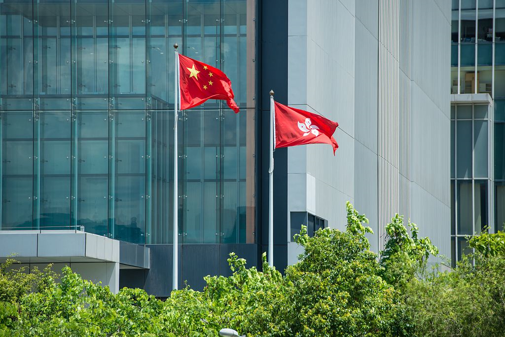 串谋*辱侮***歌国**!香港接连出现播错或标错*歌国**,冰冻三日非一日之寒