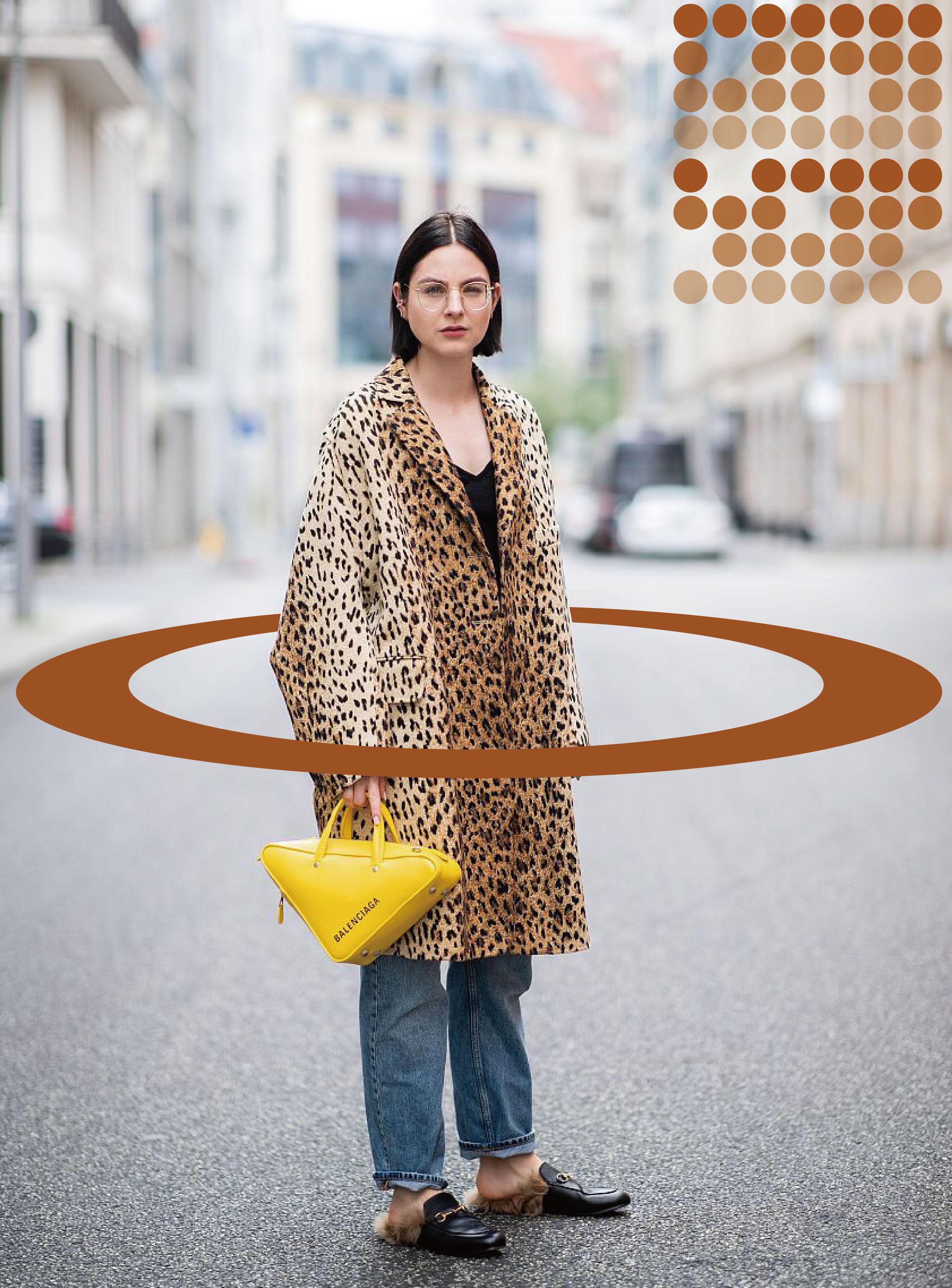 牛仔裤搭配中长款大衣,毛呢大衣牛仔裤怎么搭配好看