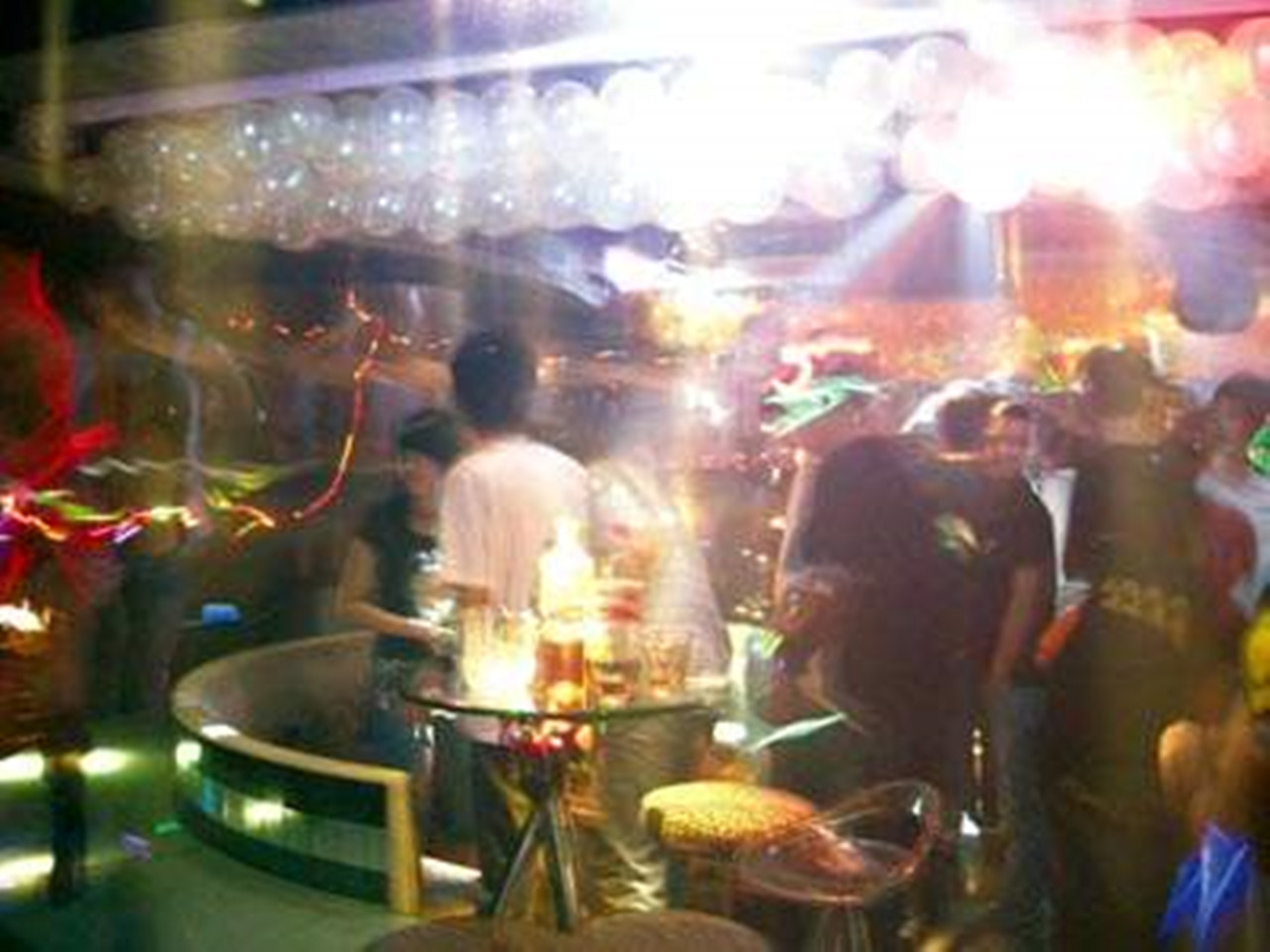 湛江金辉煌ktv怎么样,湛江金辉煌最大ktv