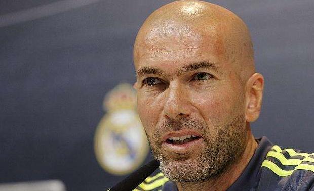 梅西c罗最近事业,c罗晒新造型梅西剃了胡子