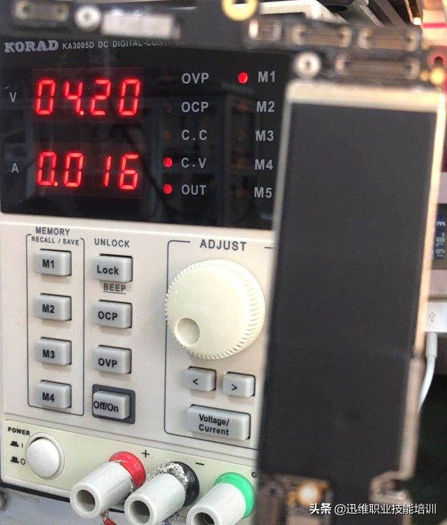 iphone7p摔了开不了机,iphone7p摔了一下一直重启