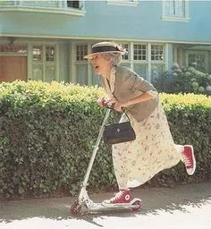 国产化妆品什么牌子抗衰老好,简述抗衰老化妆品的作用机制