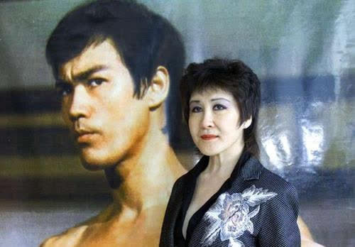 向华强谈婚姻经历,向华强结婚后被谁吸引了