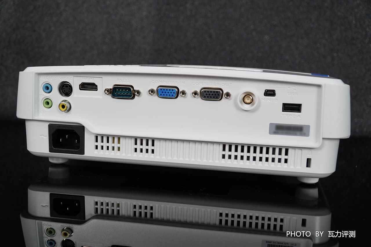 明基e500投影仪白墙上清晰度好吗,明基e500jd投影仪连不了网