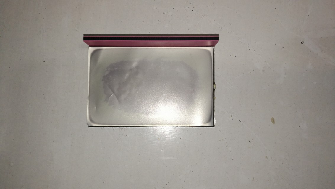 胜利VC890C+数字万用表显示屏发黑的应急维修