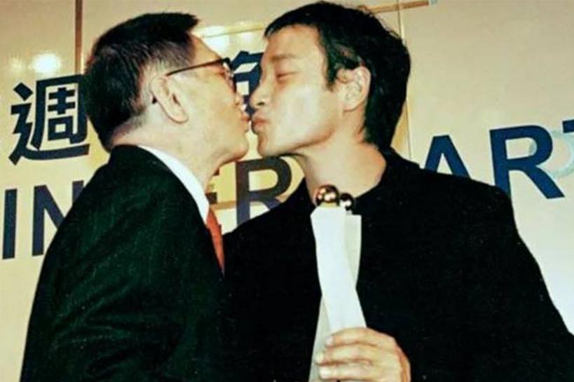 拿林青霞开刷，骂刘德华3年，一生恋3女，如何点评老流氓黄霑？