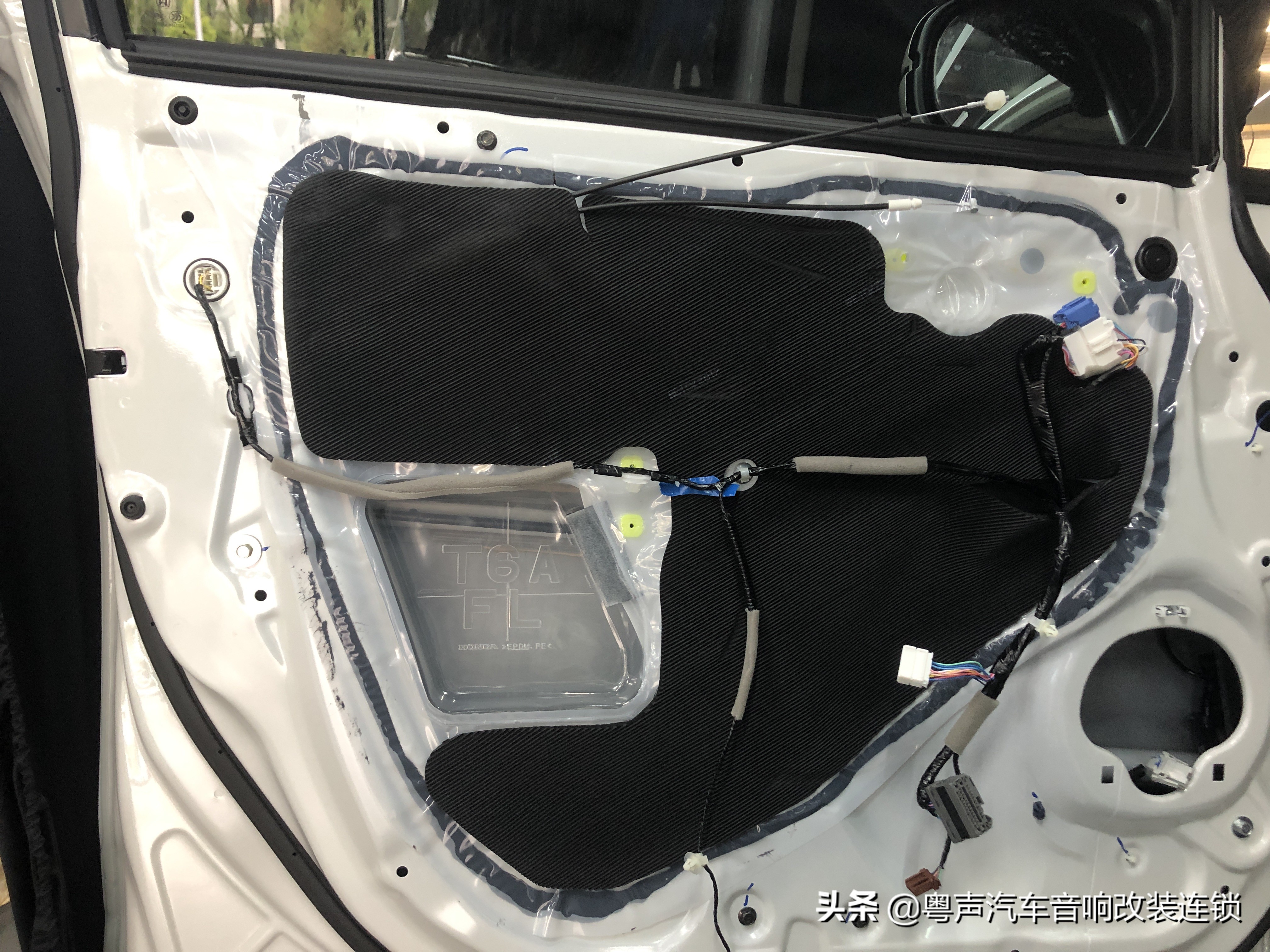 郑州环亚汽车音响隔音改装,汽车音响隔音改装视频教程