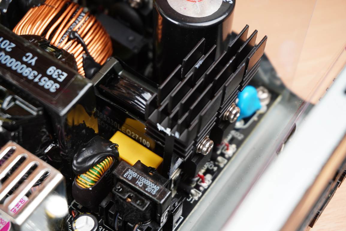 金河田金牌电源靠谱吗,金河田金牌a+电源测评