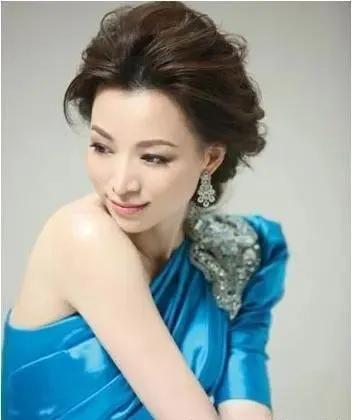 倪萍任鲁豫李思思撒贝宁马凡舒,倪萍李思思撒贝宁任鲁豫谈春晚