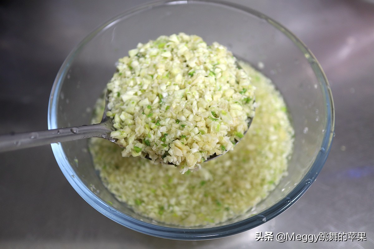 避风塘皮皮虾怎么做才酥脆,避风塘炒虾酥脆鲜香上桌就被抢光