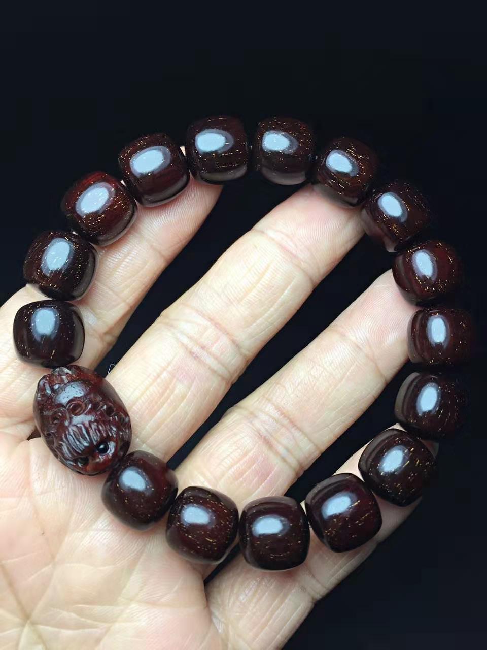 小叶紫檀要盘多久才能变成玻璃底,小叶紫檀养护方法