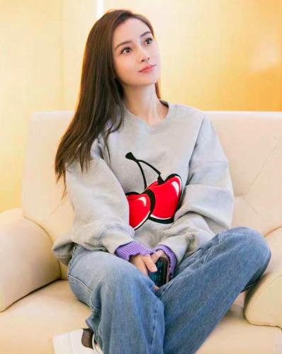 赚了钱把别人骂了,赚了点钱就目中无人