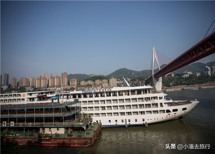 从重庆坐船游三峡最便宜多少钱,从重庆出发游三峡怎么游比较好