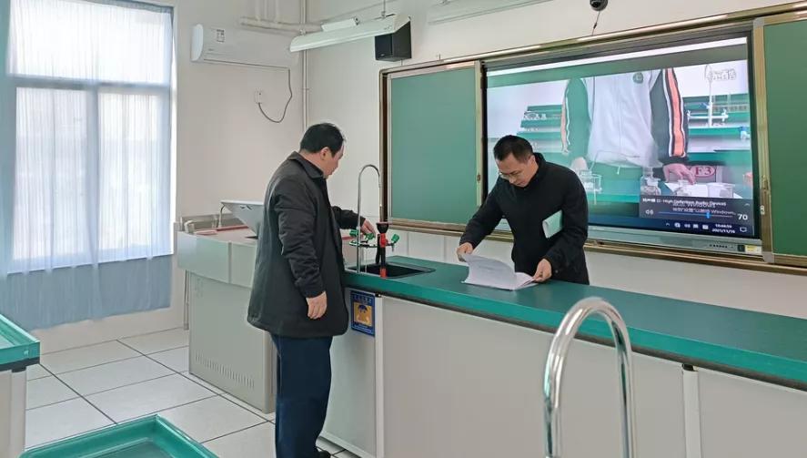 好楼良师佳绩丨市63中获素质教育“校校行”专家组好评