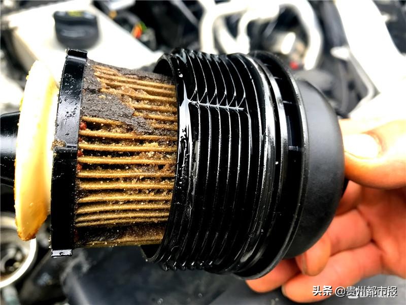 奔驰发动机异响维修检测,奔驰发动机故障异响