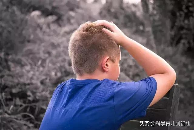 孩子性格太固执怎么说都不听,小孩太固执说不听怎么办