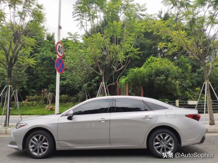 开着亚洲龙回家，感觉很不错